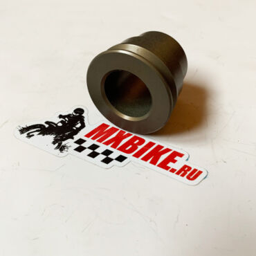 Спейсер переднего колеса MayakLab KTM SX SX F 15-; EXC EXC F 16- / Husqvarna TC FC 15-; TE FE 16- / GasGas MC EC 21- - миниатюра 2