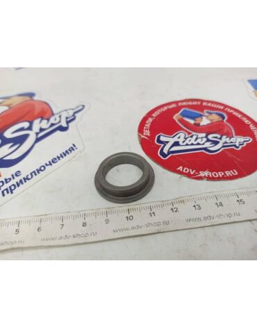 HONDA BUSH, PIVOT THRUST втулка оси маятника XL600 ( 52109MM9300 )