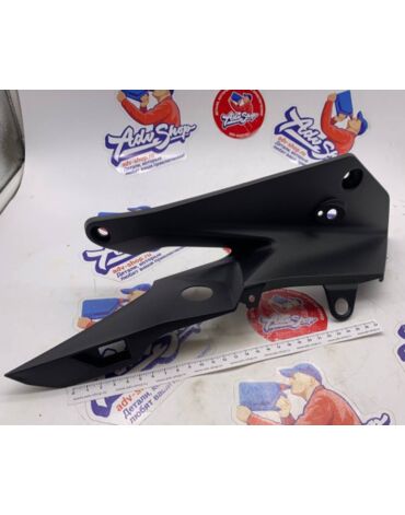 KTM Mask spoiler right Правый спойлер маски фары KTM 890 Adventure 23-> ( A61008004000C1 )