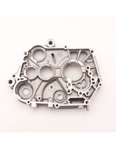 Картер двигателя правый YX 125 153FMI, 154FMI