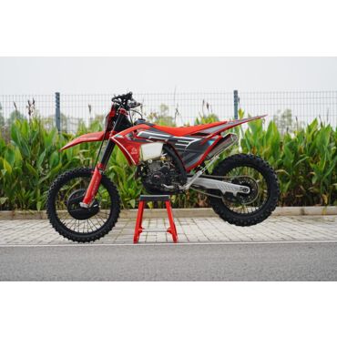 Мотоцикл кроссовый GURUENDURO TRAIL PRO YB300S GAS GAS 21 18 - миниатюра 1