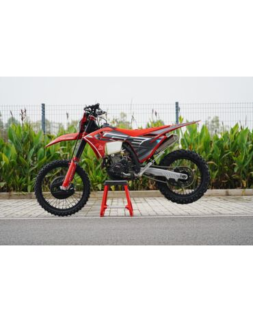 Мотоцикл кроссовый GURUENDURO TRAIL PRO YB300S GAS GAS 21 18