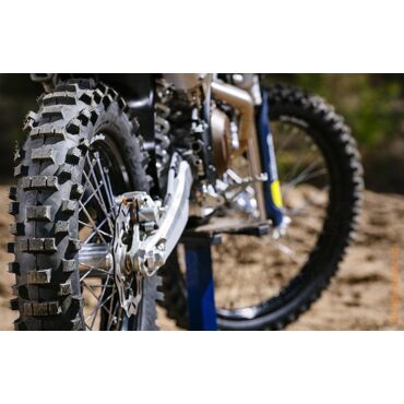 MCE 6 Days Extreme задняя покрышка 120 90 18 - миниатюра 3
