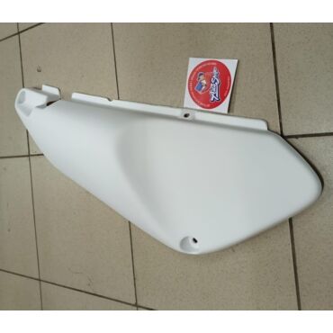MRP задний боковой пластик ( RIGHT ) XRV750 ( 93 03 ) - миниатюра 2