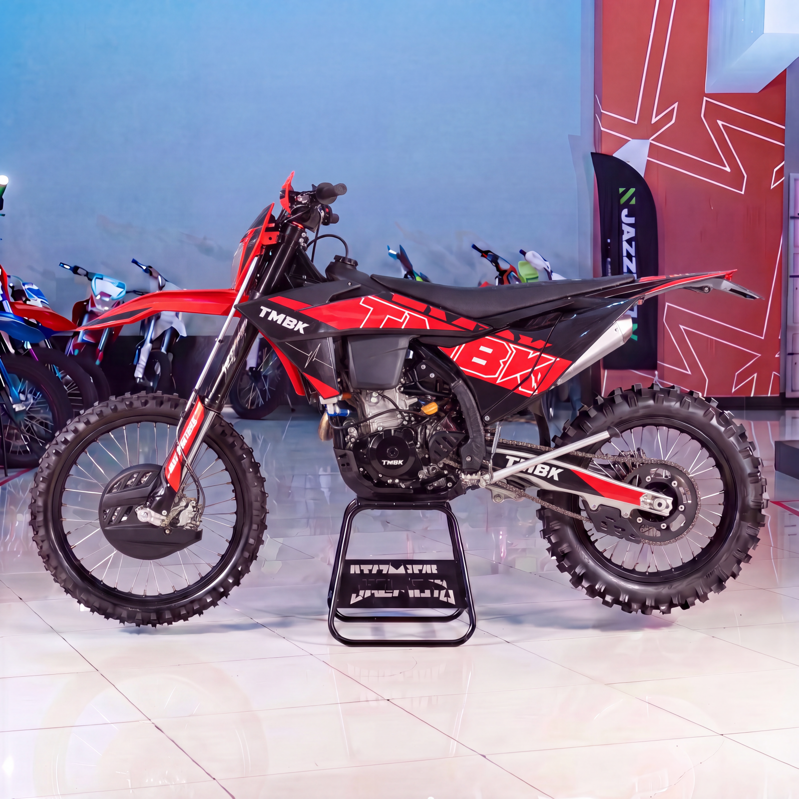 Мотоцикл эндуро TMBK REVOLTA 450 EFI (NC450) Black Red