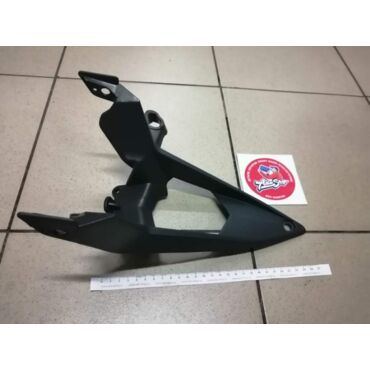 HUSQVARNA / HUSABERG FENDER BRACE BLACK кронштейн крыла ( 8120800910030 /  81208009100  / 81208009100B0 ) - миниатюра 2