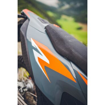 Спойлер задний правый с графикой KTM 690 Enduro R 21 22 - миниатюра 2