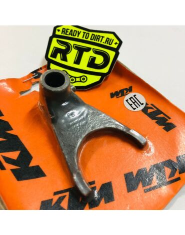 78034003000 - KTM Вилка КПП (SHIFTING FORK 1ST 3RD GEAR)