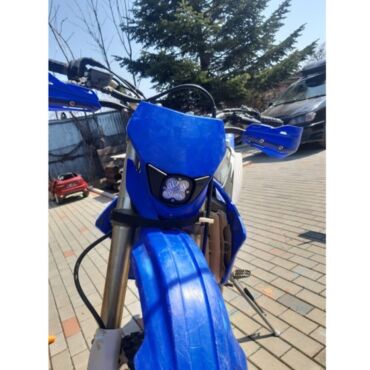 Светодиодная фара Yamaha WR250F (2007 2014), WR450F (2007 2011), Чёрная (Комплект для установки) - миниатюра 5