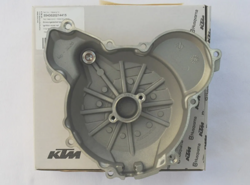 Крышка генератора KTM 250EXC 300EXC 17 23 (карбюраторная версия) - фото 1