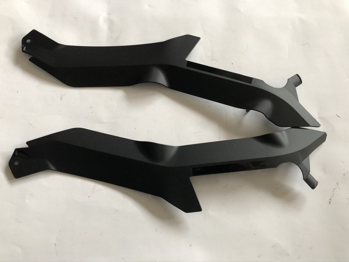 KTM AIR DEFLECTOR KIT SEAT комплект накладок пластиковых 1190 1290 Adv 15 20 ( 60308053144 / 60308053044 )