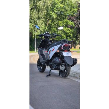Скутер SPRMOTORS Zoom 10 T8 50G 150cc - миниатюра 11