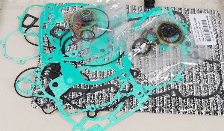 KTM GASKET SET 250 300 08 Полный набор прокладок 2T 250 300 SX EXC 08 16/ 250 Freeride 15 17 ( 55130099001 / 55130099000 ) - фото 1