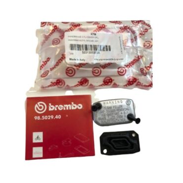 Крышка бачка переднего тормоза (Brembo) KTM SX EXC 00 13 / Husaberg TE FE 11 13 - миниатюра 1