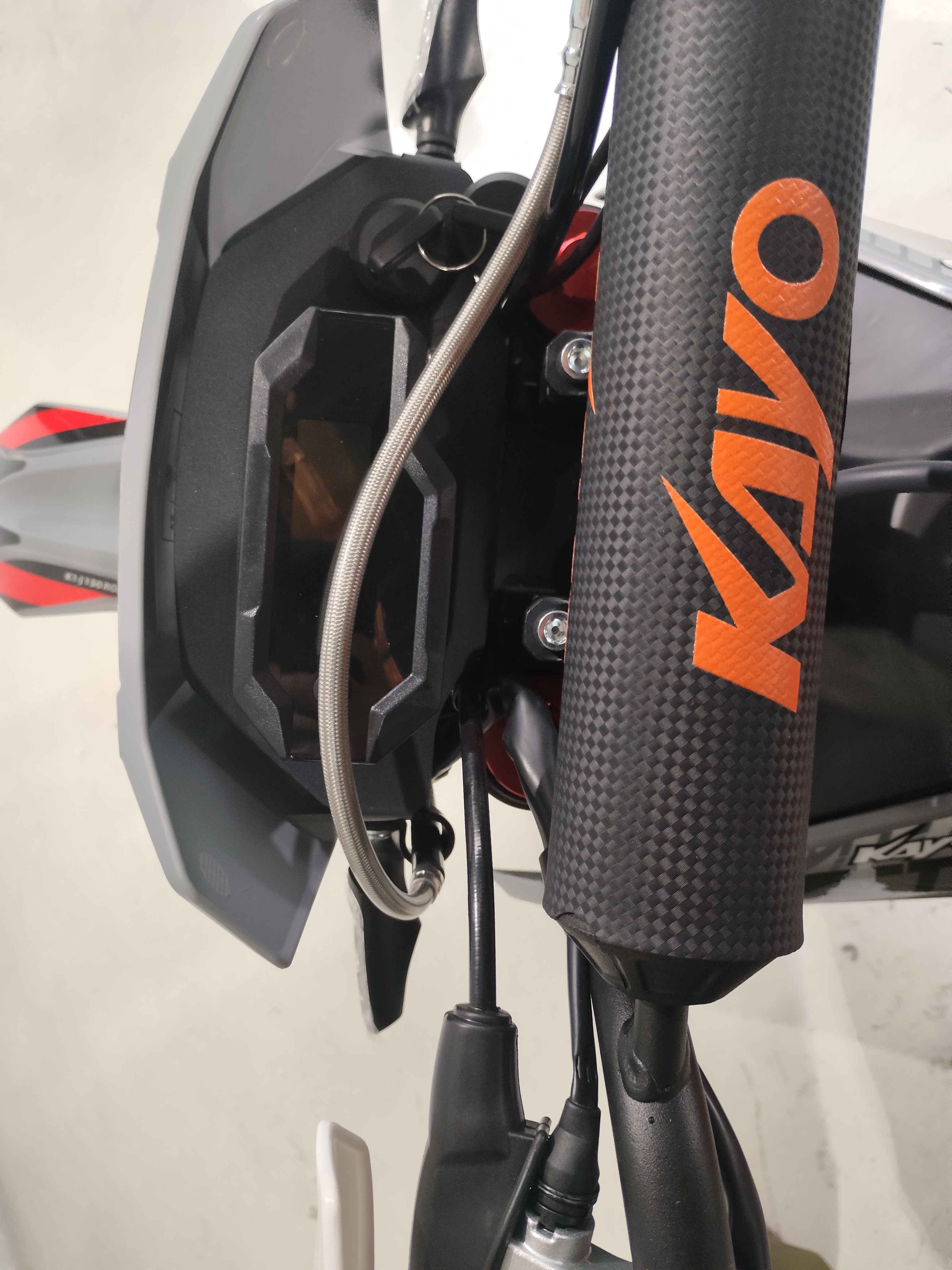 Мотоцикл кроссовый KAYO K1 J 150 ROAD (CB150) 19 16 (2025г.) ПТС - фото 12