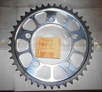 KTM REAR SPROCKET 41 T STEEL 05 звезда ведомая 41 зуб.   990 SM SMT SMR 08 13 990 SD 05 13 ( 61010051141 ) - фото 1