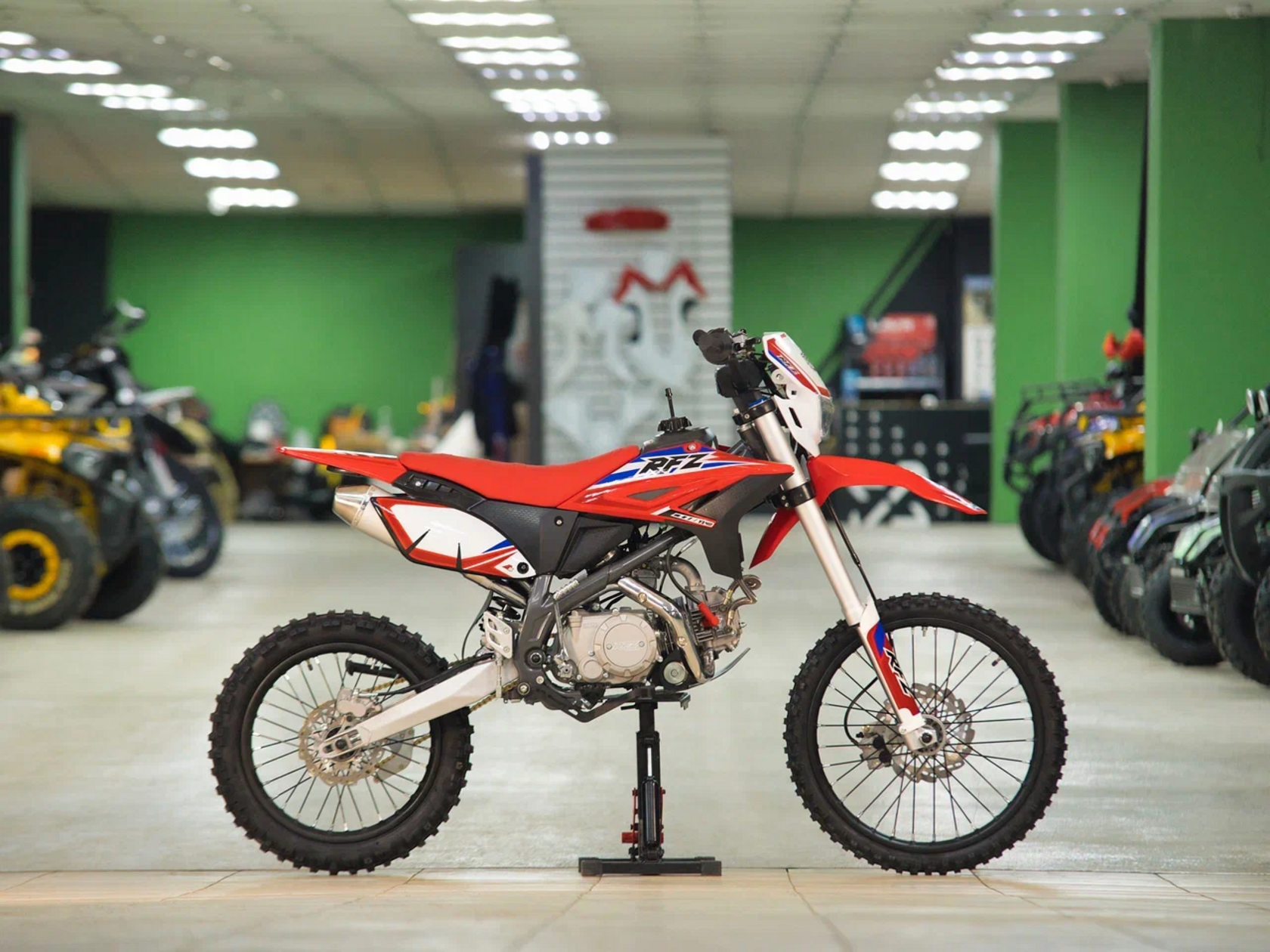 Питбайк Apollo RFZ Y 150X LE, 19 16, (Красный) (фара, электростартер) - фото 5