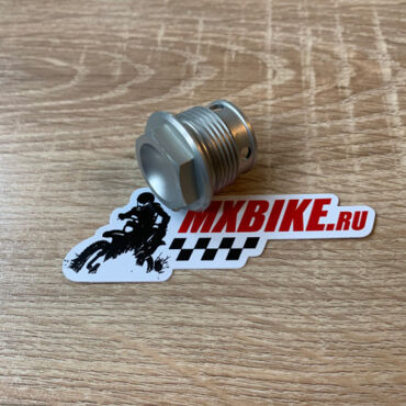 Болт крепления натяжителя цепи ГРМ KTM SX F250 05 07 OEM 77036008000 - миниатюра 4