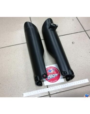 Polisport fork protector BLACK защита вилки черная KTM SX SX 15 23 / EXC EXCF 16 23   ( 179 0451 0 / 5604415070815 / 7770109400030 )