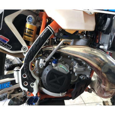 Защита крышки сцепления KTM 250EXC 300EXC (2017 2023), 250EXC Tpi 300EXC Tpi (2018 2023) - миниатюра 2