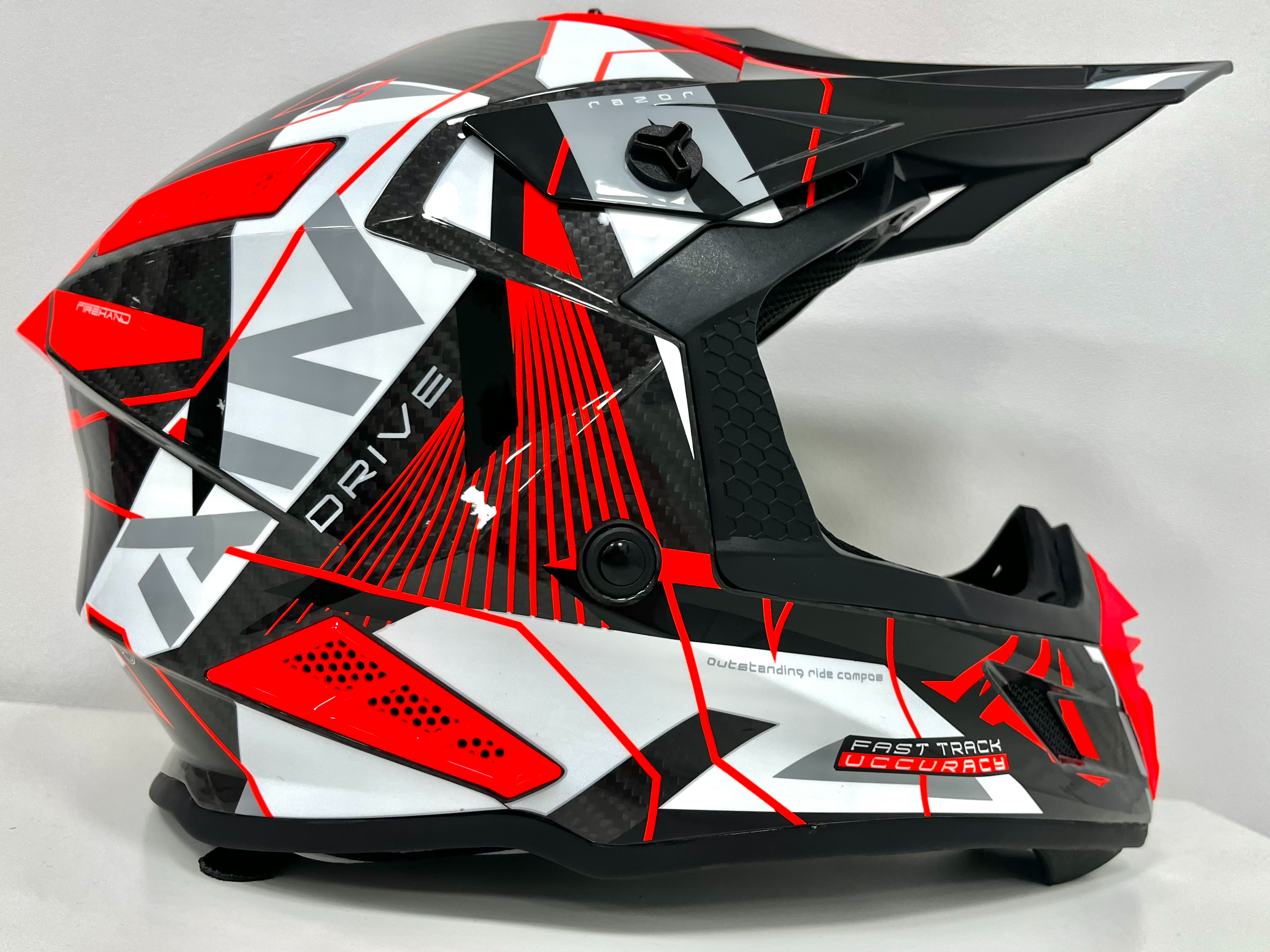 Шлем кроссовый Карбоновый AIM RH855 Carbon Razor White Red(чз) - фото 1