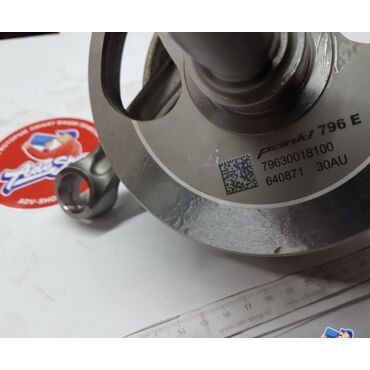 KTM CRANKSHAFT CPL.  коленвал EXC F 500 17 21 ( 79630018100 / 79630018000 ) - миниатюра 3