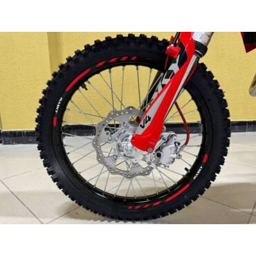 Мотоцикл Hasky V4 Racing (300cc, баланс. вал, 4 клапана) - миниатюра 10