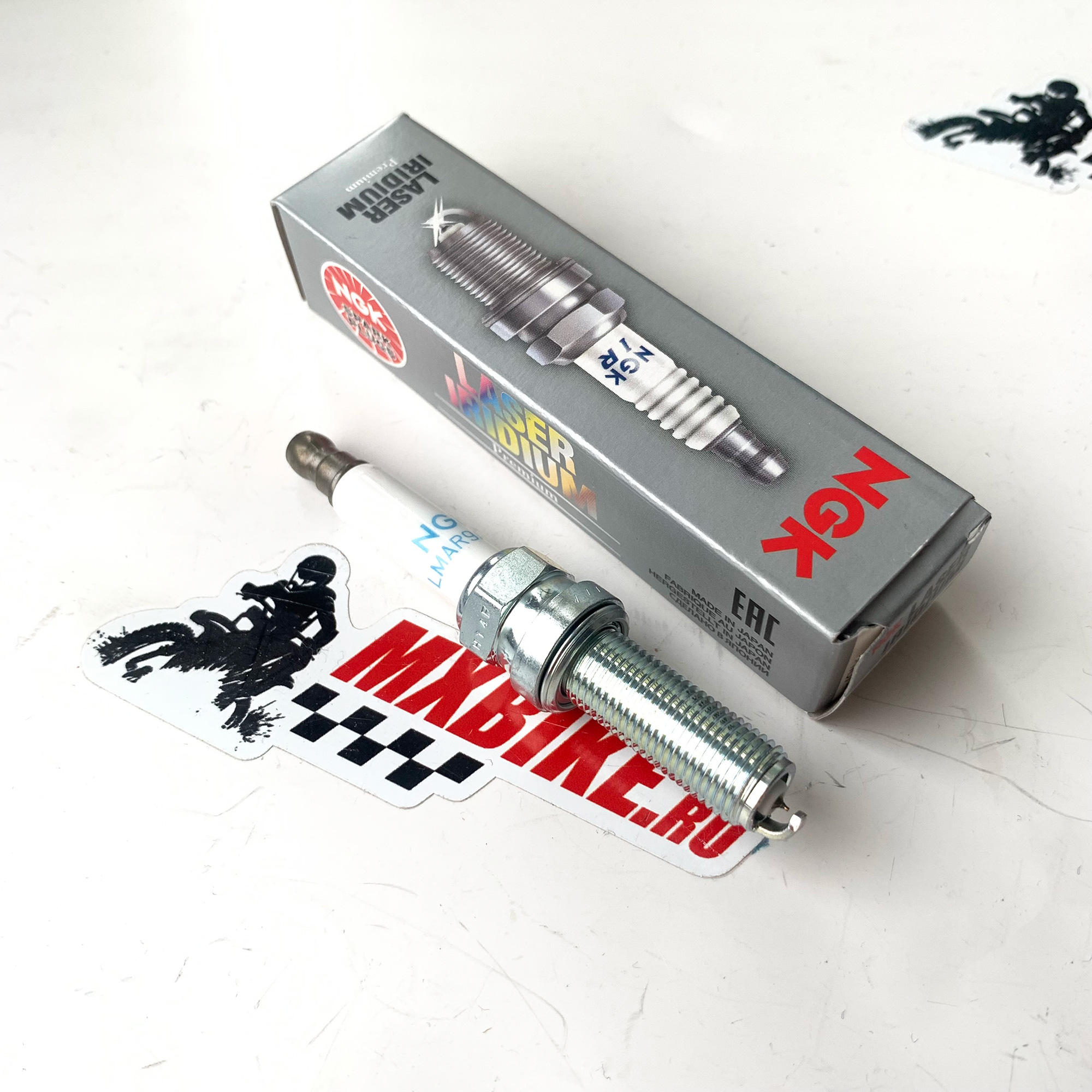 Свеча зажигания иридиевая NGK (LMAR9AI 8) KTM 250SX F 13- ; 350SX F 11- ; 350EXC F 12 16 / Husqvarna FC250 450 14- / GasGas MC F250 450 21- - фото 8