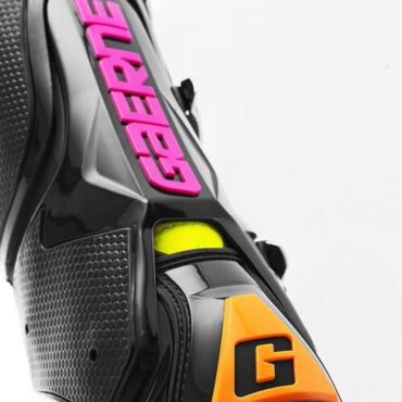 Мотоботы GAERNE SG 12,  Black Orange Pink (Limited Edition) - миниатюра 5