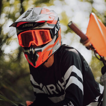 Шлем AIROH Twist 3 DIZZY ORANGE FLUO (Матовый) - миниатюра 8