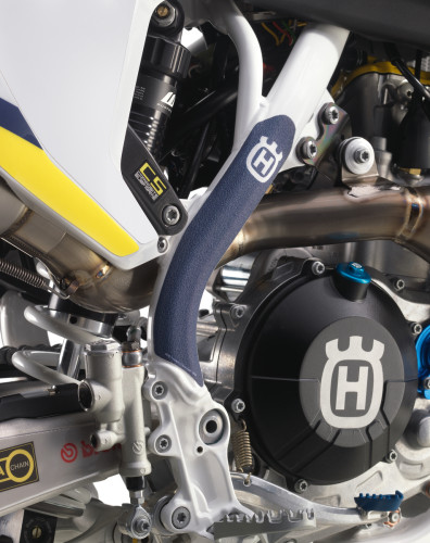 Защитные наклейки рамы абразивные синие Husqvarna TC FC 16 21 - фото 1