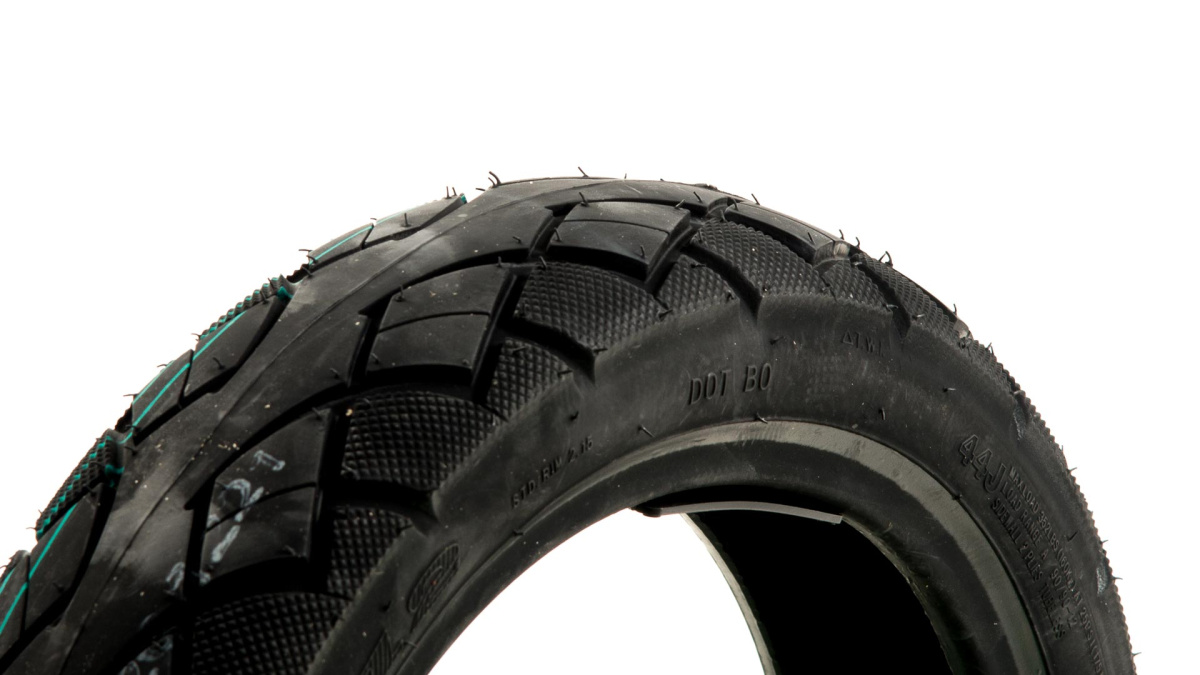Покрышка мото 12"  90 90 12 F 576 (BosenTire)