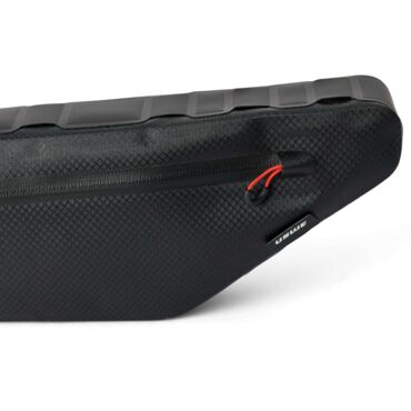 Сумка под раму велосипеда USWE Frame Bag Large Bikepacking Bag, Black - миниатюра 5