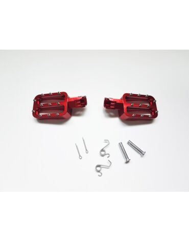 Подножки водителя CNC (пара) красные BSE M2 M2Y M4 M8 RTC 300 Z11 RTC 300R