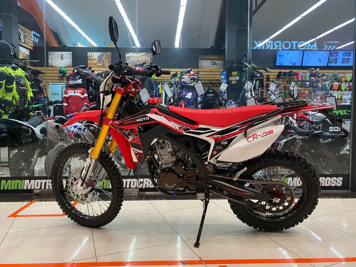 Мотоцикл эндуро Regulmoto CR Z 300 г. ПТС Красный белый
