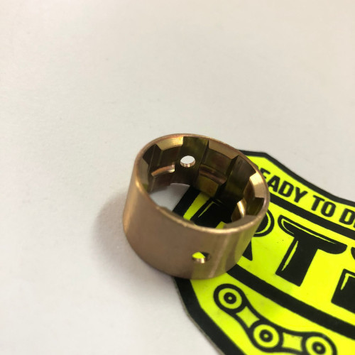 77733024000 - KTM Втулка шестерни IDLER GEAR BUSHING
