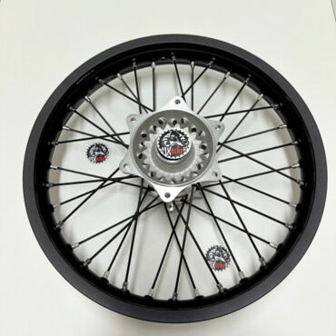 Колесо заднее в сборе черное (2.15x18) KTM EXC EXC F 24- / Husqvarna TE FE 24- / GasGas EC EC F 24- - миниатюра 3