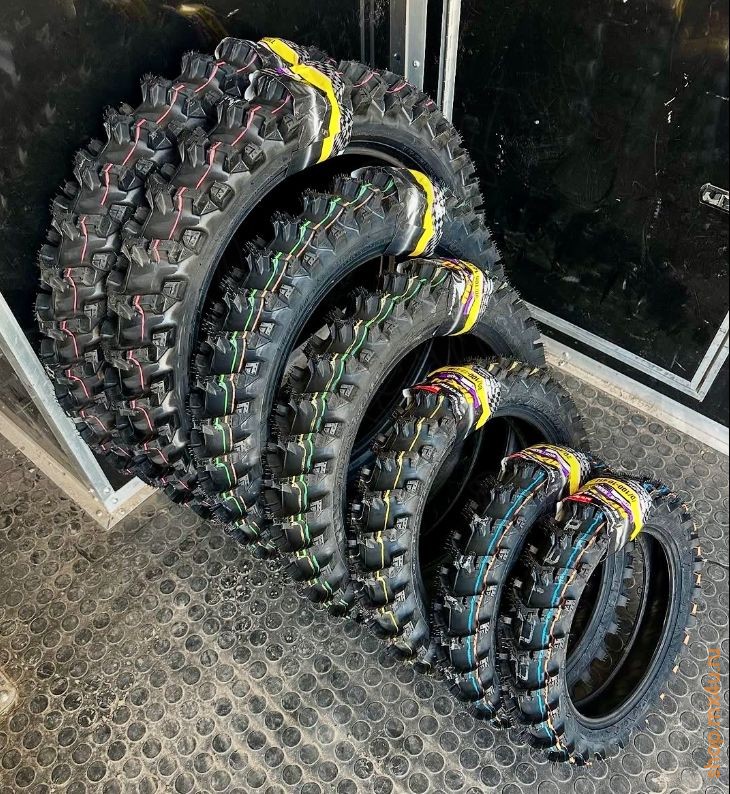 Geomax MX14 задняя покрышка 90 100 14 для песка 