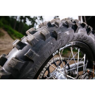 MCE 6 Days Extreme задняя покрышка 120 90 18 - миниатюра 5