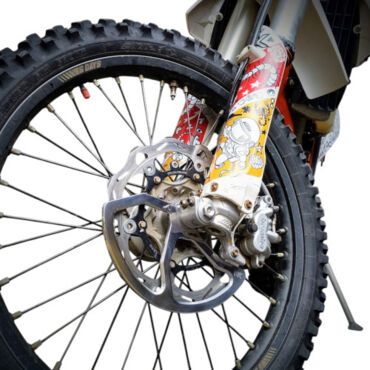 Защита переднего тормозного диска MayakLab (ось 22 мм) KTM / Husqvarna / GasGas - миниатюра 4
