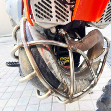 Клетка на резонатор (Tpi) KTM 250 300EXC 20 23 / Husqvarna TE250 300 20 23 / GasGas EC250 300 21 23 - миниатюра 9