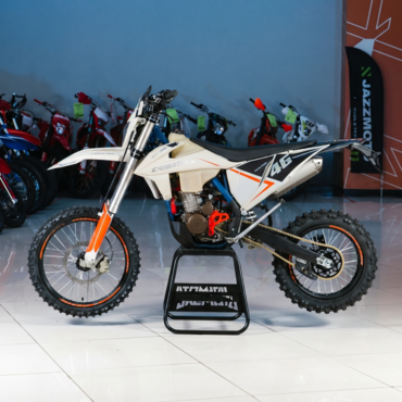 Мотоцикл кроссовый Regulmoto Crosstrec NB350 с ПТС 21 18 (Белый) - миниатюра 1