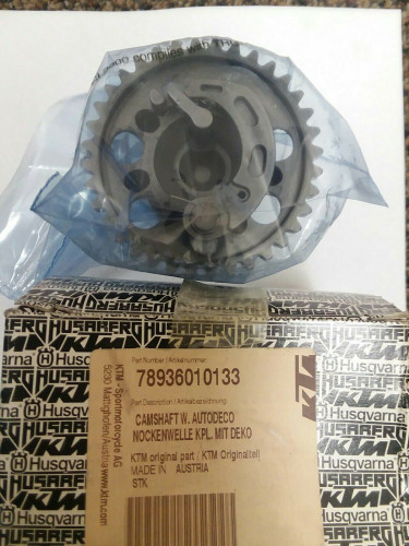 Распредвал в сборе с декомпрессором KTM 450SX F 13 15 / Husqvarna FC450 14 15 - фото 1