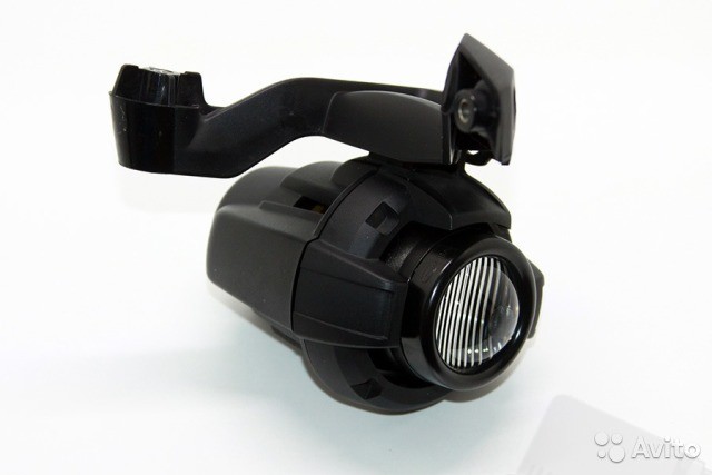 BMW Кронштейн дополнительной фары правый ( 71607715832 )