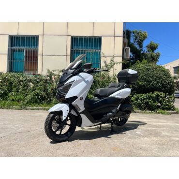 Скутер SPRMOTORS CITY MAX 180 EFI - миниатюра 4