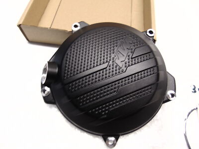 KTM Clutch cover outside крышка сцепления внешняя  KTM SX SXF 250 300 350 450 /23-> ( A48030026000C1 ) - фото 1