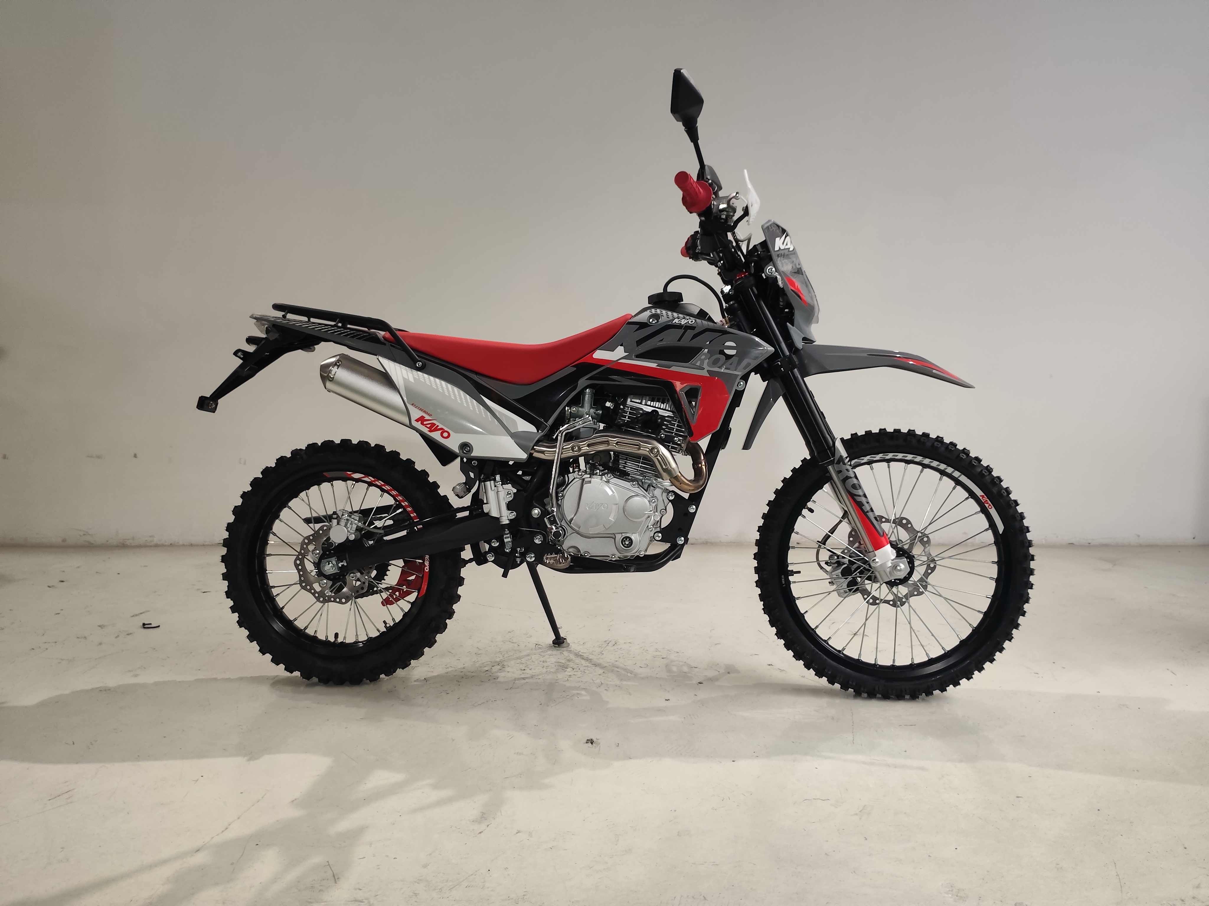 Мотоцикл кроссовый KAYO K1 J 150 ROAD (CB150) 19 16 (2025г.) ПТС - фото 18