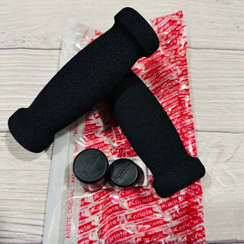 Ariete foam grips Black грипсы поролоновые ( вспененные)  Rally // MR 086372