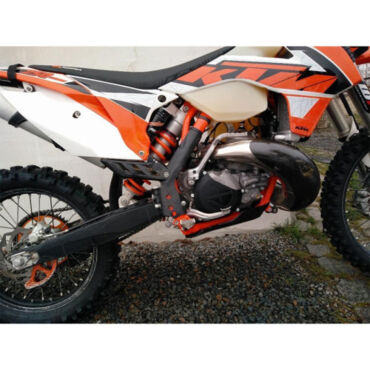 Защита крышки сцепления KTM 250EXC (2013 2016), 300EXC (2013 2016), Freeride 250R (2014 2017) - миниатюра 4