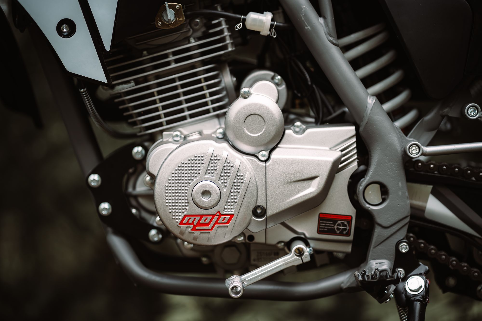 Мотоцикл BSE Z3 Y Black/White Stinger - фото 14
